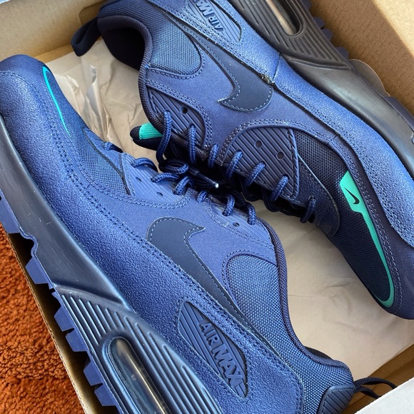 Nike Airmax 90 Surplus - Picture 2 of 14